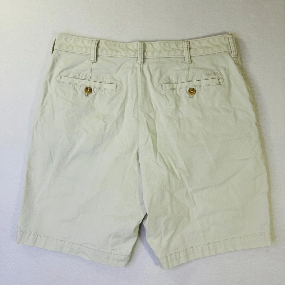IZOD Saltwater Dock Chino Shorts Mens 32/9.5 Stone Beige Flat Front Cotton Twill